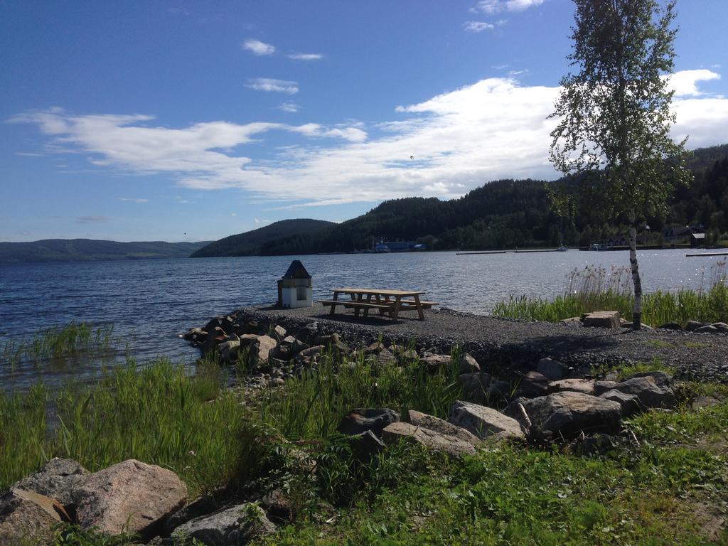 Docksta Hotell Bagian luar foto