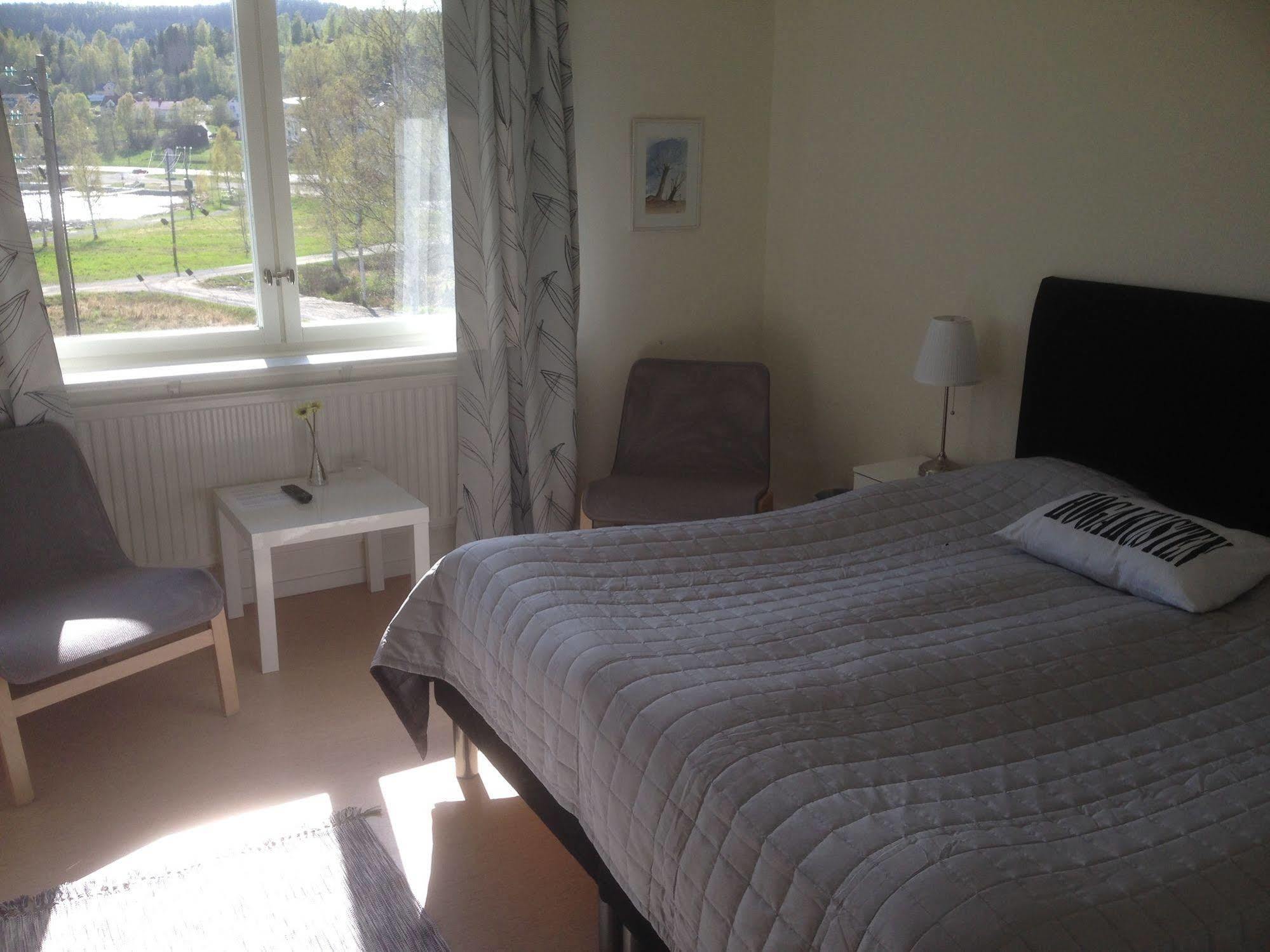 Docksta Hotell Bagian luar foto